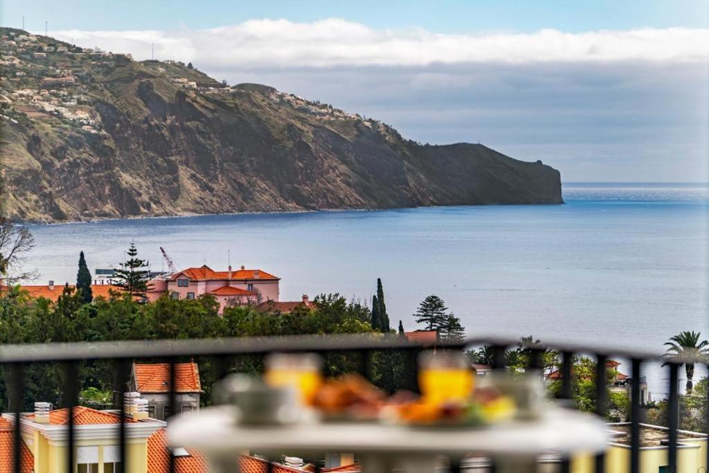 Estúdio vista mar triplo Funchal  Exterior foto